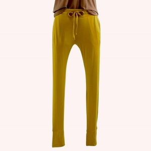 Kate Quinn womens jogger cumin size m medium bamboo